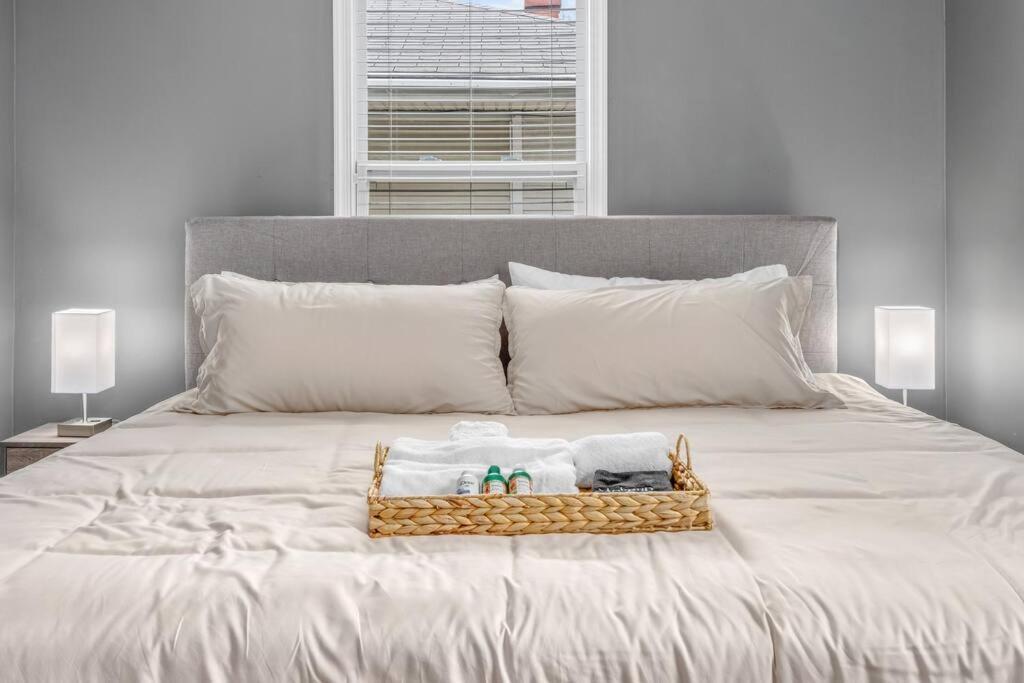 Family Style 5Br Home Mins From Buckroe Beach Hampton Esterno foto